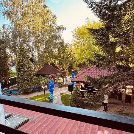 Pensiunea Waldor Bacău エクステリア 写真